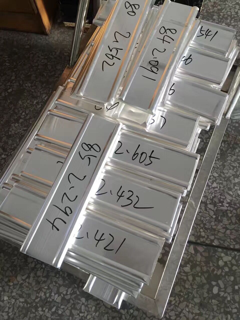 電鍍銀板骨板11