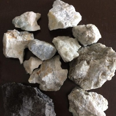 鋼廠用70螢石塊