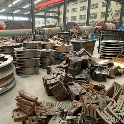 100目米石制砂機廠家 石灰巖立式板錘制砂機現貨 高產量立式制砂機