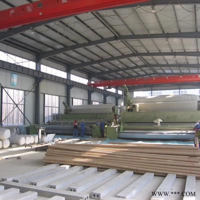 路通建材十二年專業生產廠家  覆膜防水毯  覆膜型鈉基膨潤土防水毯