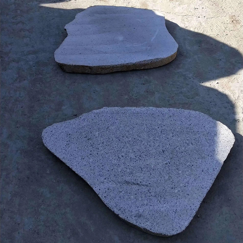 廠家定制鋪地石花崗巖腳踏石花園草坪防滑石板景觀踏步石