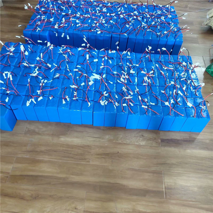 鋰電池儲能系統 批發價 磷酸鐵鋰電池 英光