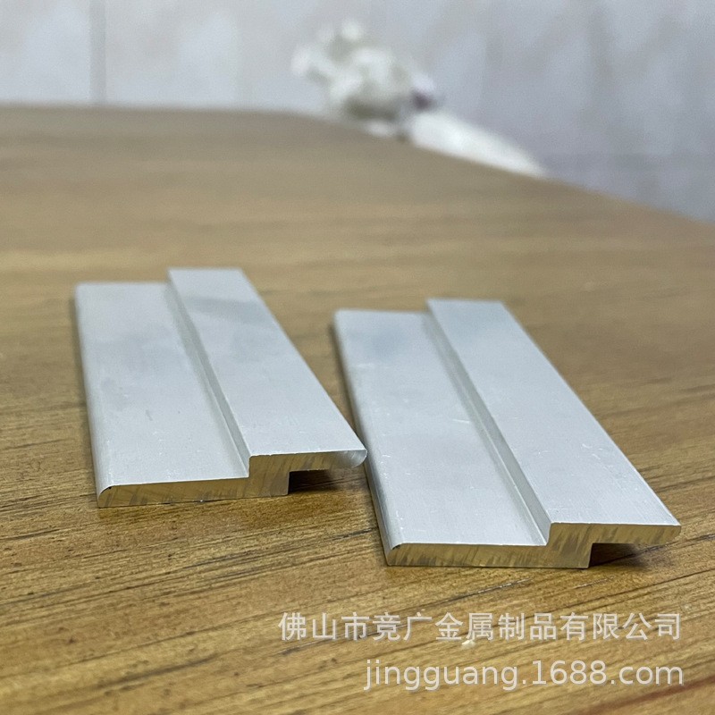 佛山廠家直銷 35x2mm 鋁合金Z型掛邊加厚掛鉤掛畫 氧化鋁型材掛件