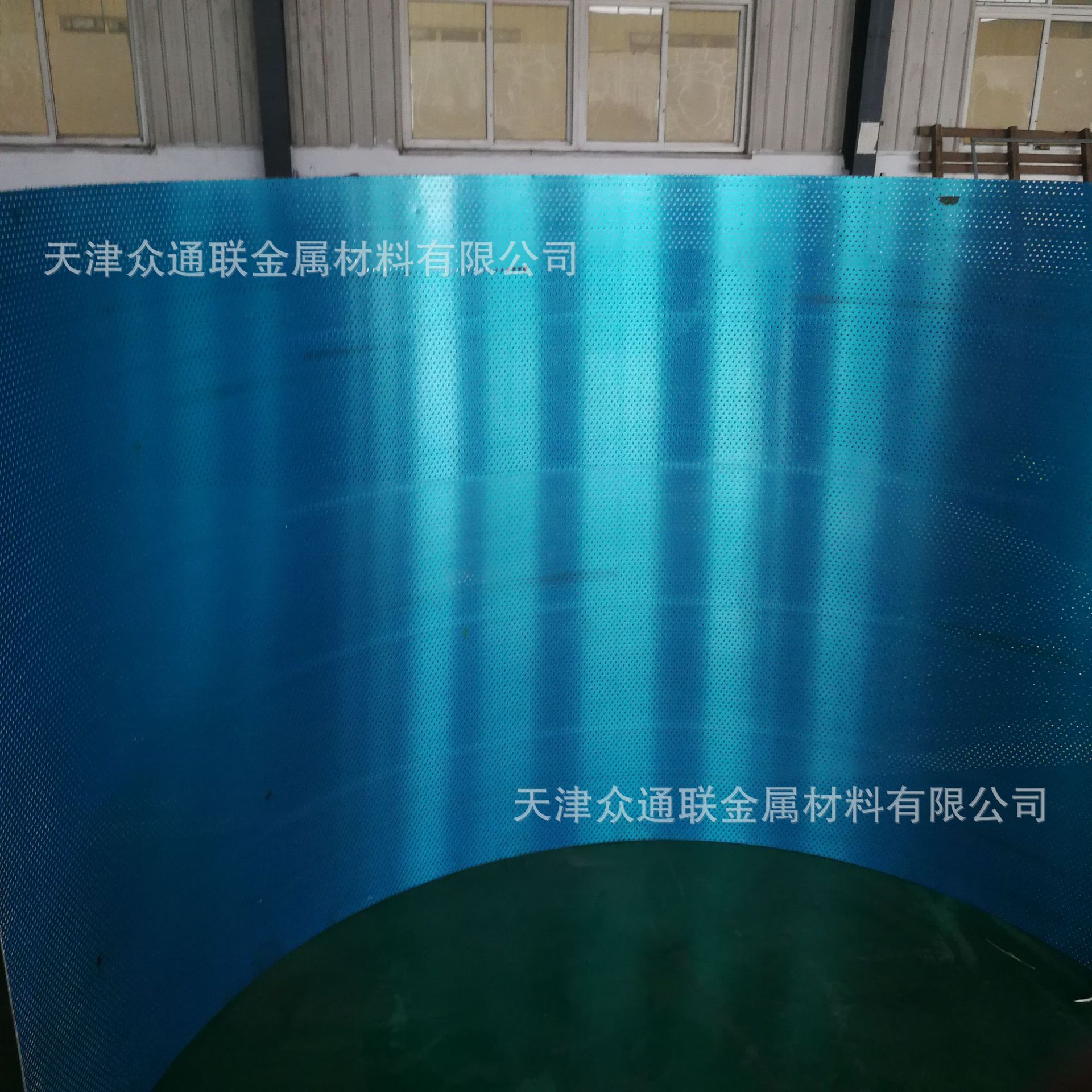 沖孔鋁單板1.jpg