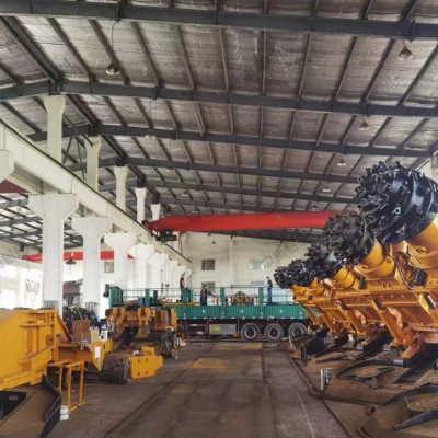 誠意出售懸臂式掘進(jìn)機(jī) 外形美觀井下用掘進(jìn)機(jī) 性能好懸臂式掘進(jìn)機(jī)