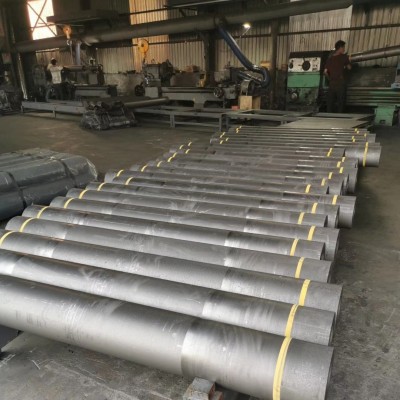 軒洋碳素冶煉爐用石高功率石墨電極超高功率石墨電極電阻低密度好